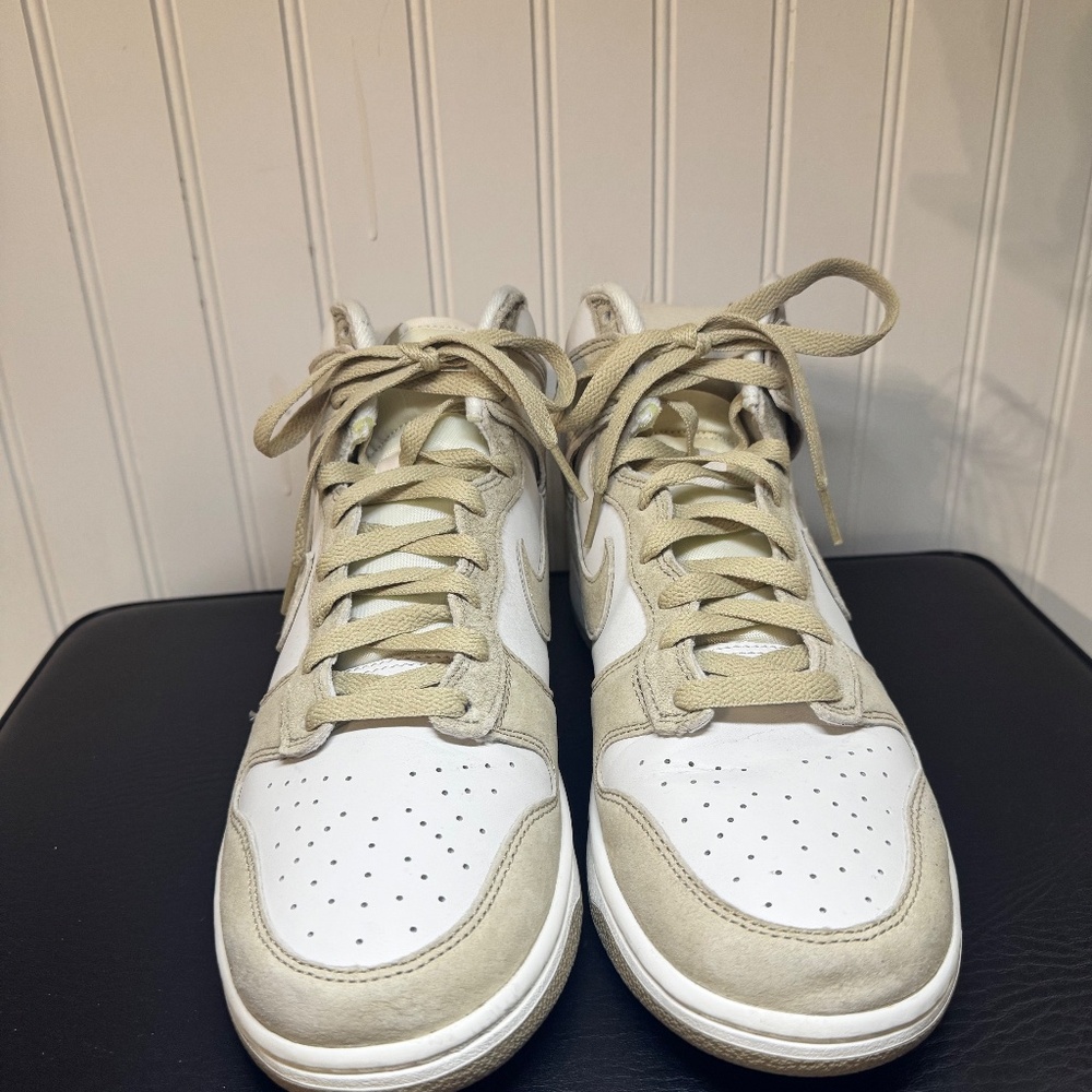 Nike Dunk High - image 4